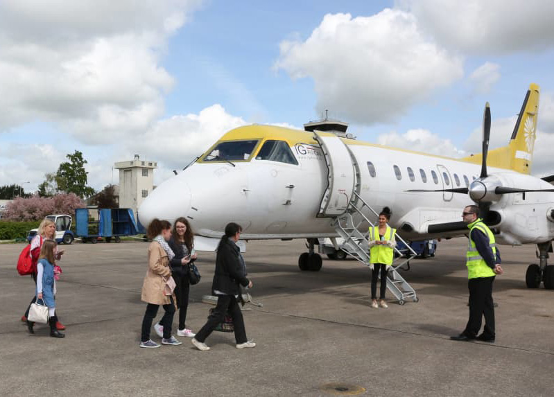 Embarquement au départ de l'aéroport de Châteauroux