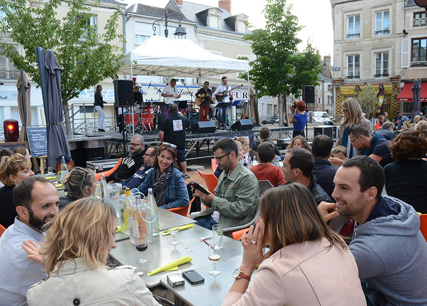 Soirée-concert place Monestier à Châteauroux